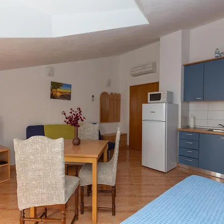 Apartments Dalmata Biograd Na Moru Exterior photo
