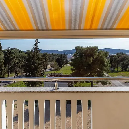 Apartments Dalmata Biograd Na Moru Exterior photo