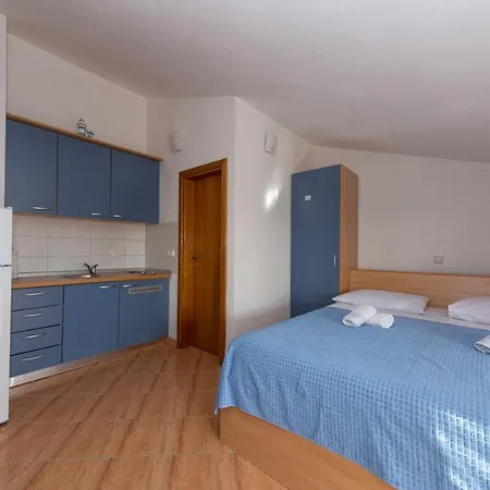 Apartments Dalmata Biograd Na Moru Exterior photo